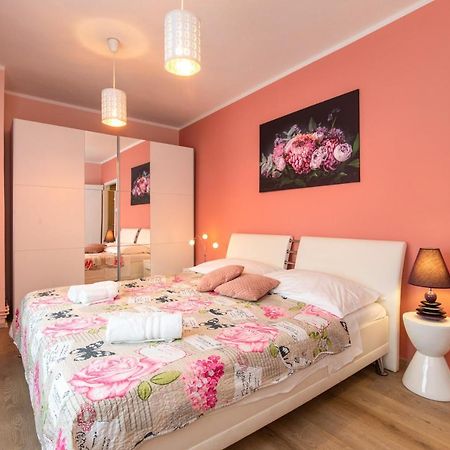 Apartman Ruza Krk Town Eksteriør billede