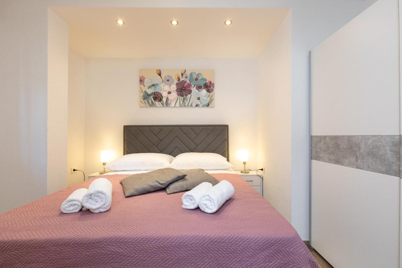 Apartman Ruza Krk Town Eksteriør billede
